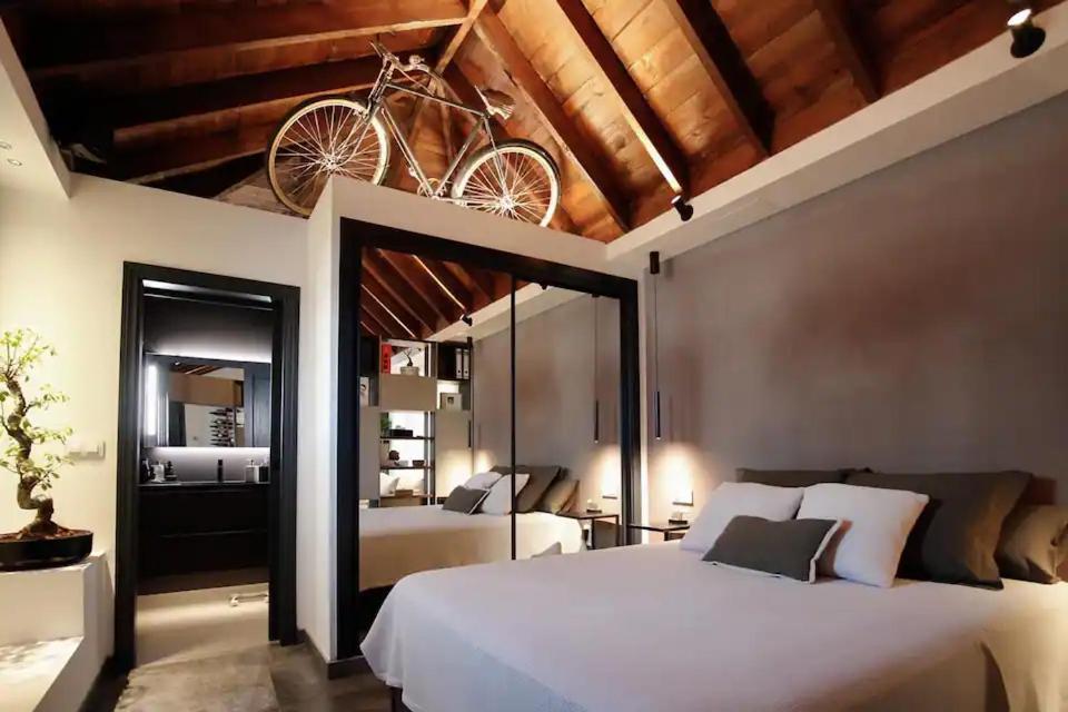 Komodo Gran Poder - Penthouse With Private Pool And Cozy Twin Bedroom Central Apartment Sevilla Exterior foto