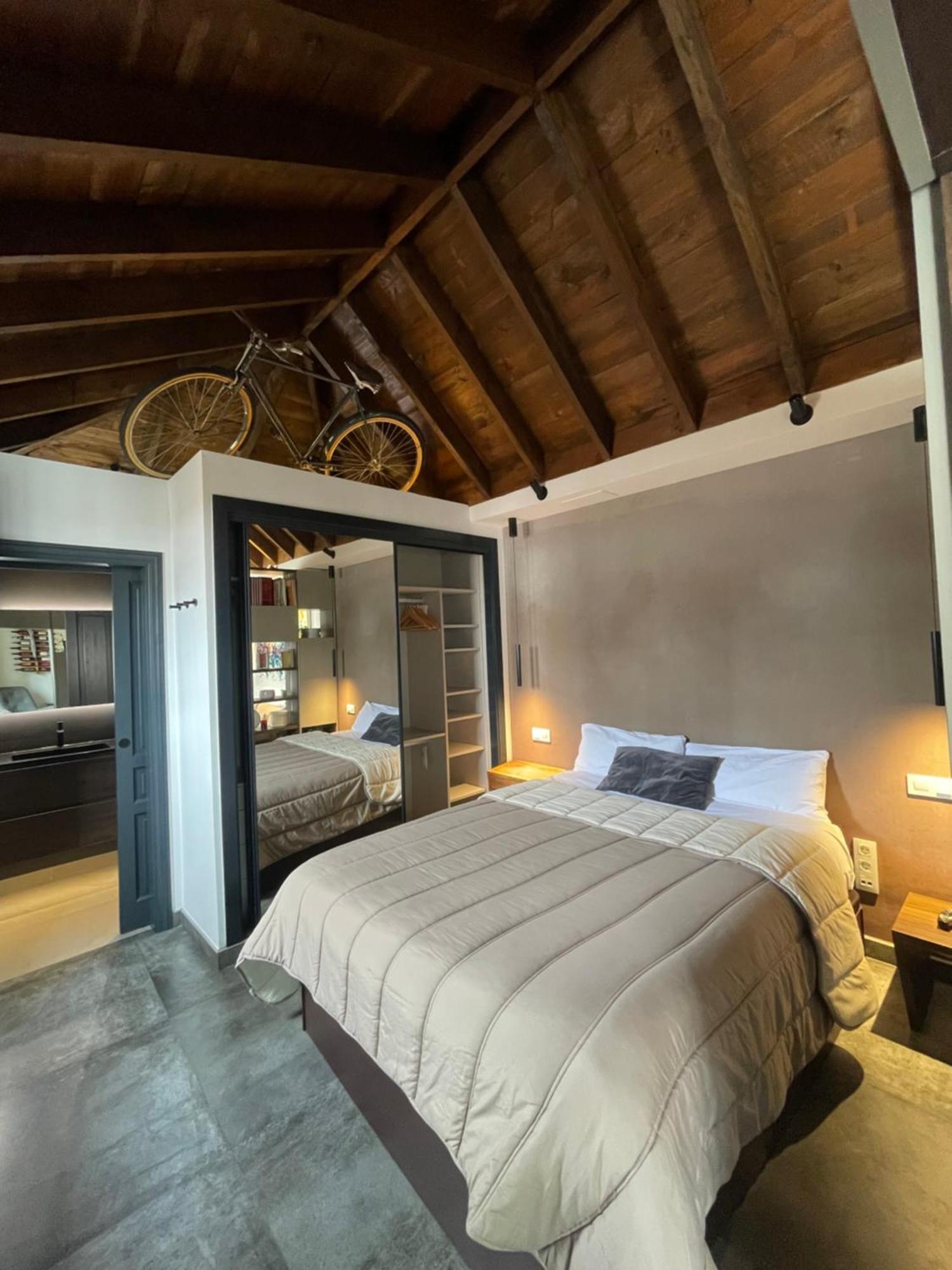 Komodo Gran Poder - Penthouse With Private Pool And Cozy Twin Bedroom Central Apartment Sevilla Exterior foto